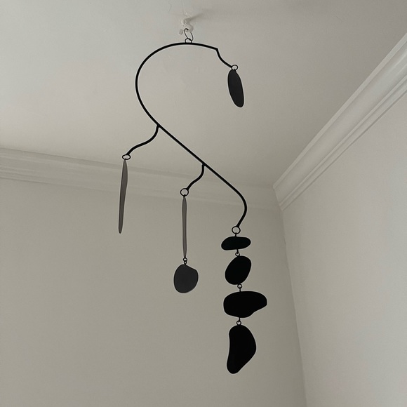 NEW STILL IN ORIGINAL WRAPPING URBAN OUTFITTERS EDIE MOBILE - Picture 2 of 2